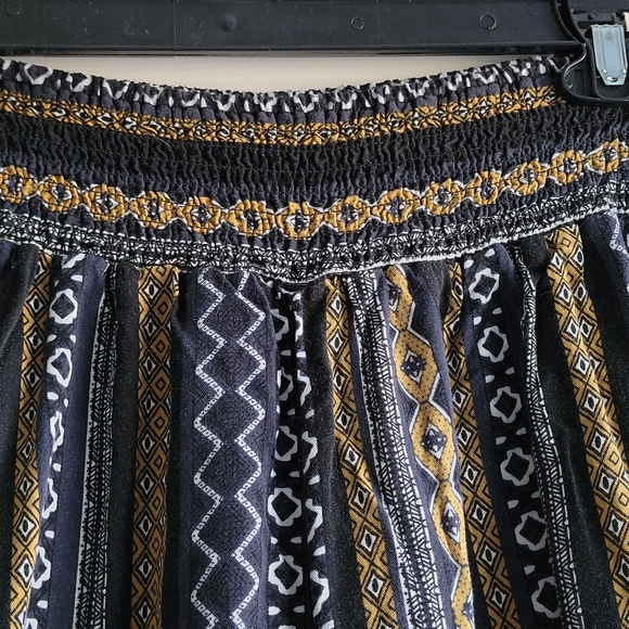 Medium Boho Print Pants - Picture 2 of 4